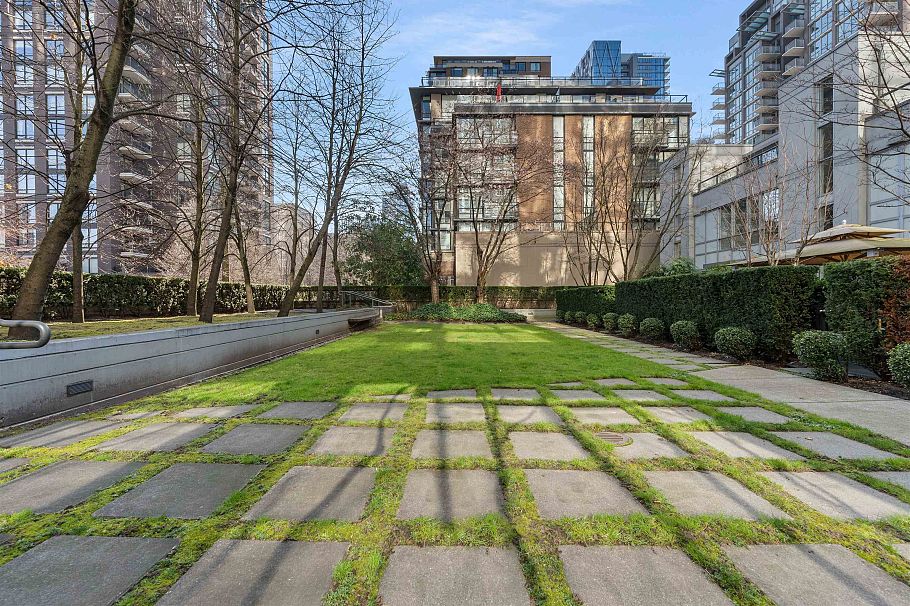 1902 1010 Richards Street Vancouver, BC - 19