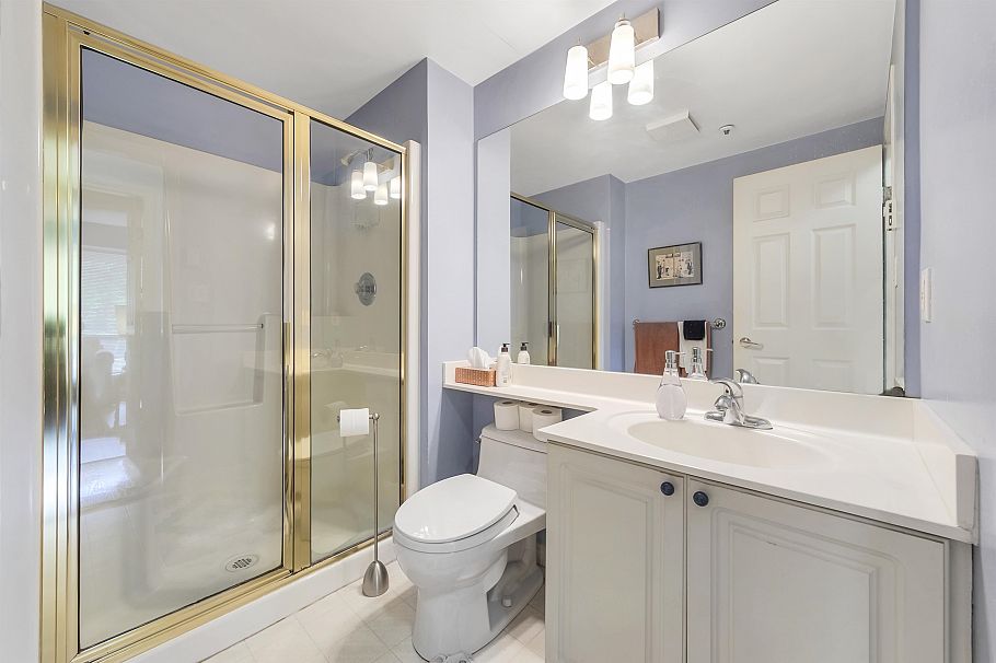 109 2288 W 12th Avenue Vancouver, BC - 17