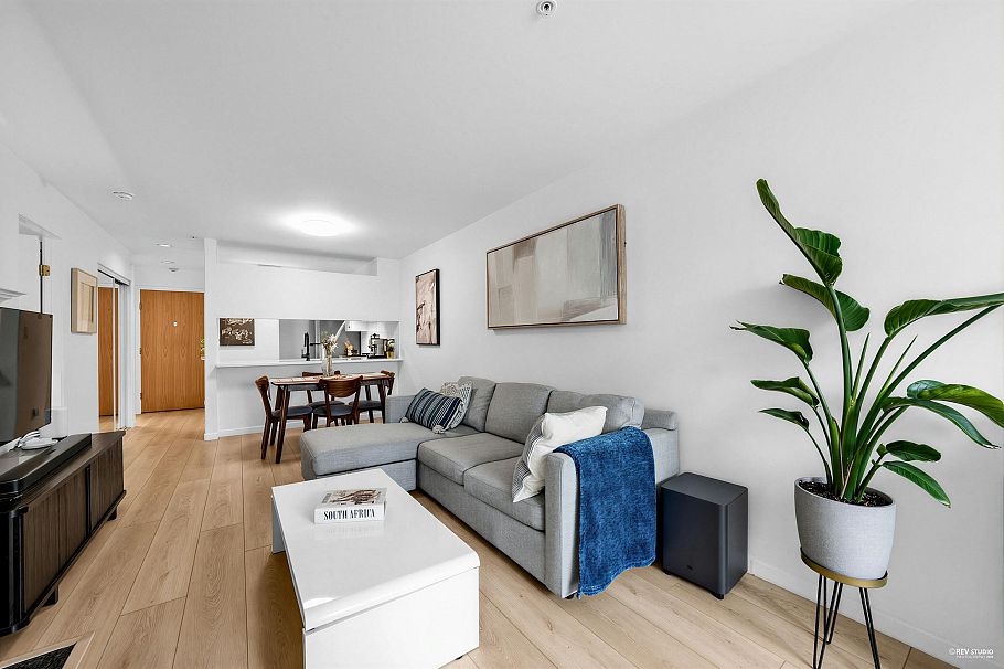 107 189 E 16th Avenue Vancouver, BC - 19