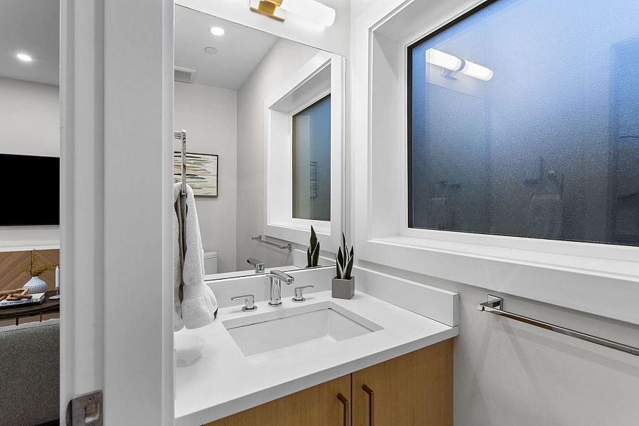 3187 Prince Edward Street Vancouver, BC - 8