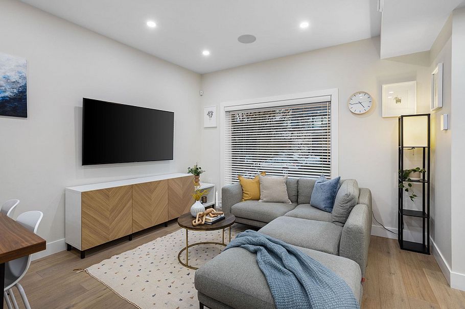 3187 Prince Edward Street Vancouver, BC - 4