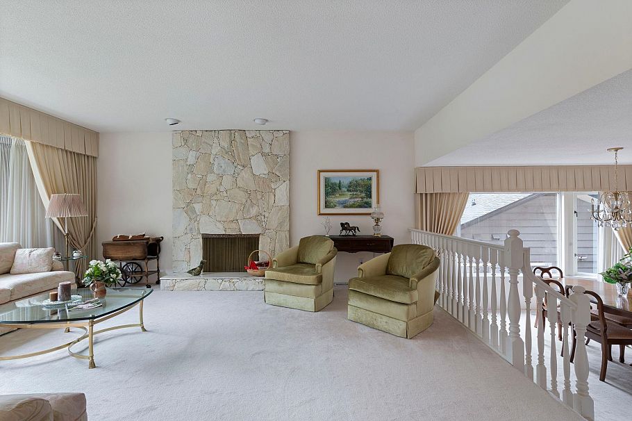 5427 Cliffridge Avenue North Vancouver, BC - 2