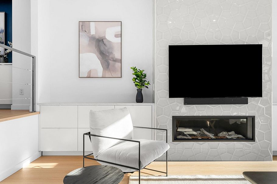 256 W 5th Street North Vancouver, BC - 6