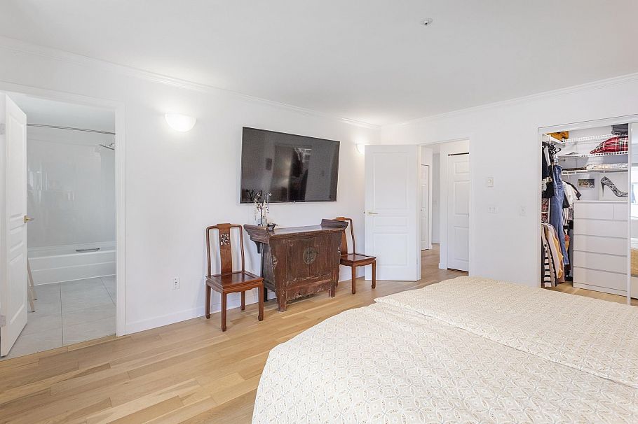 402 4688 W 10th Avenue Vancouver, BC - 24