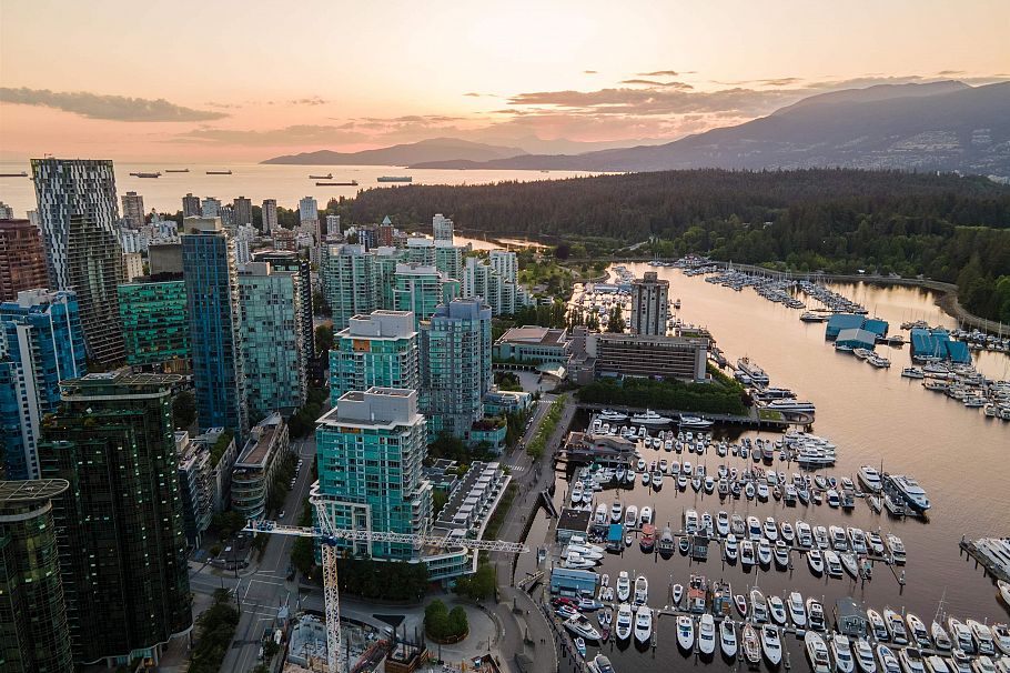 1002 499 Broughton Street Vancouver, BC - 40