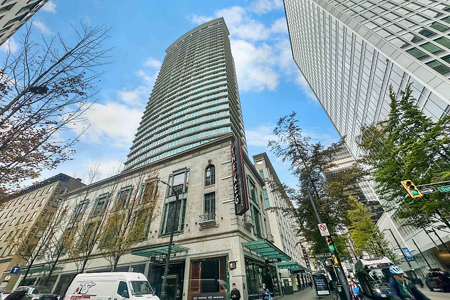616 610 Granville Street Vancouver, BC - 3