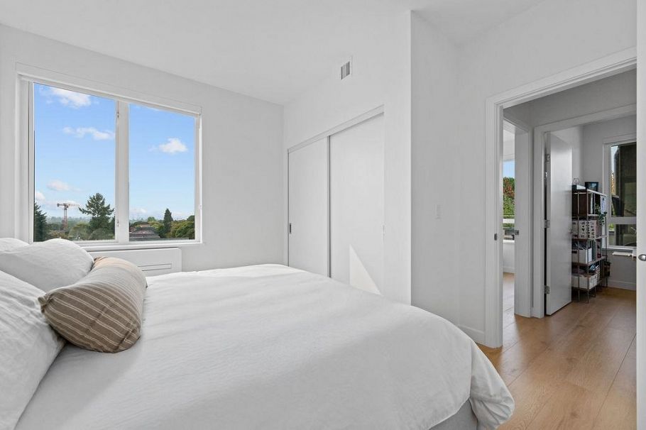 504 2450 Garden Drive Vancouver, BC - 24