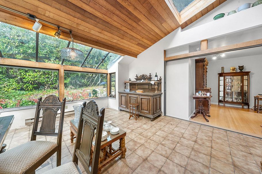 3041 St. Marys Avenue North Vancouver, BC - 18