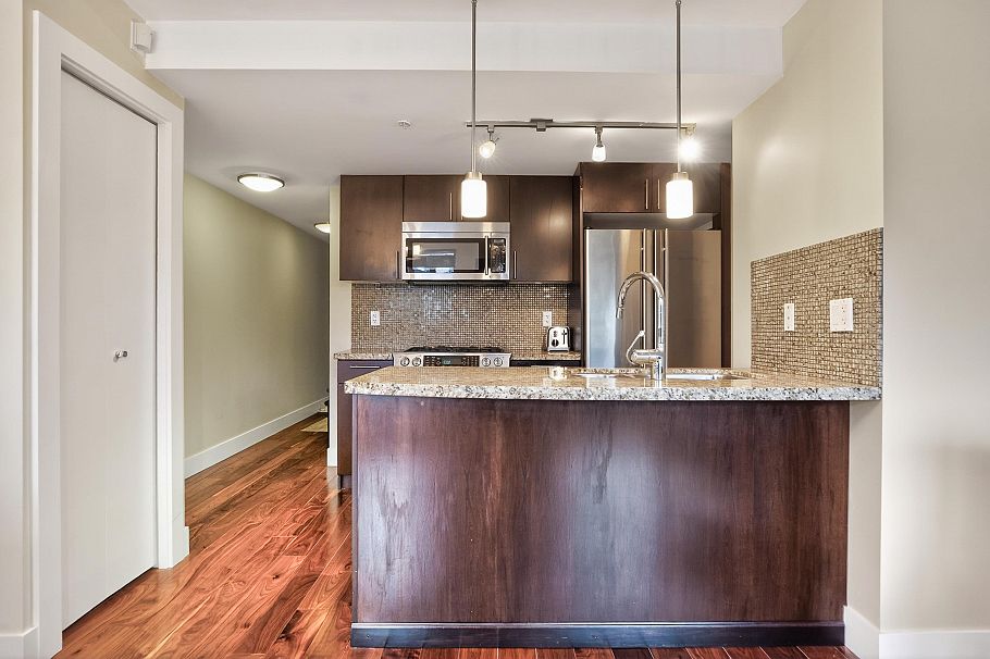 401 3611 W 18th Avenue Vancouver, BC - 5