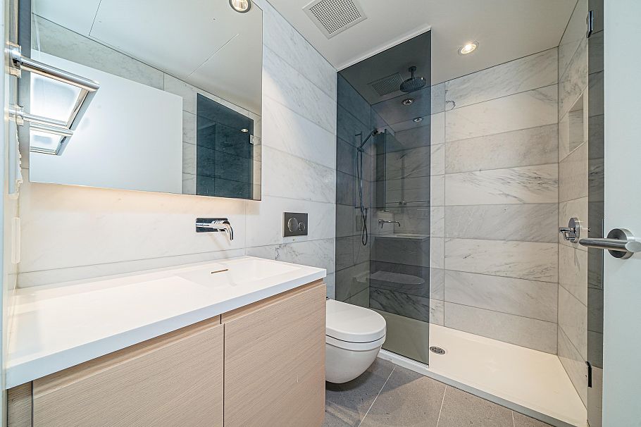 3902 1289 Hornby Street Vancouver, BC - 8