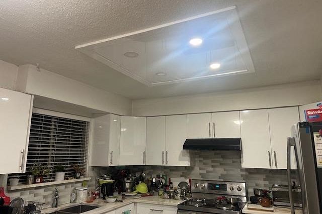 4542 Joyce Street Vancouver, BC - 4