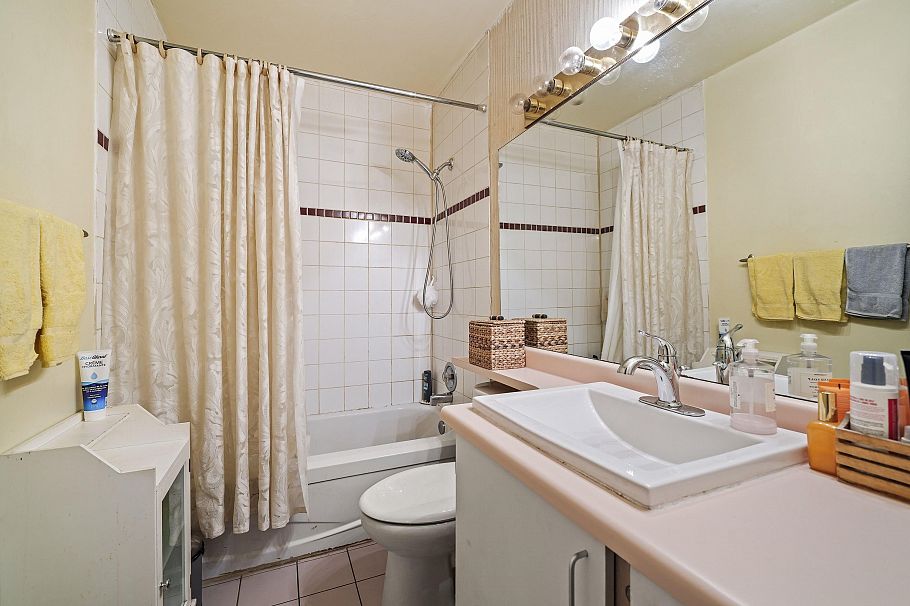 1621 Fell Avenue North Vancouver, BC - 14