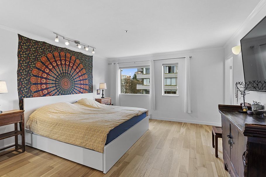 402 4688 W 10th Avenue Vancouver, BC - 21