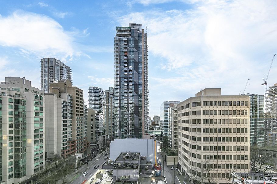 907 1177 Hornby Street Vancouver, BC - 22