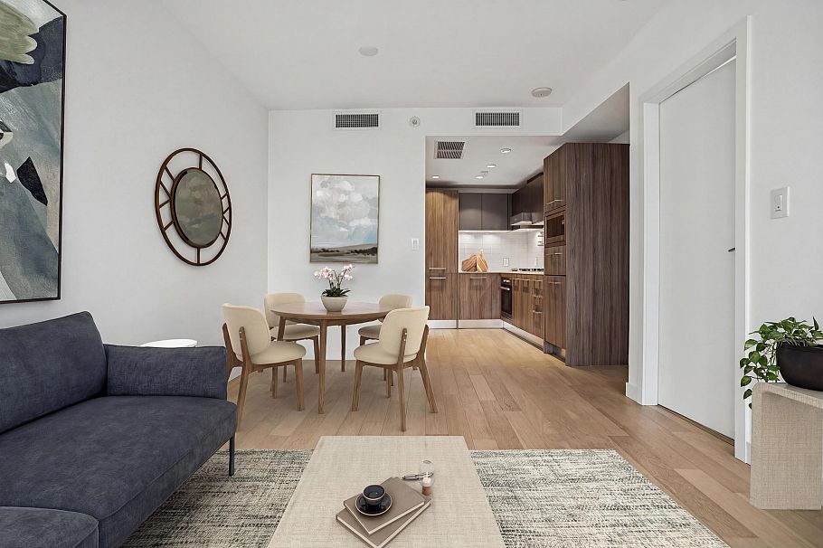 503 4638 Gladstone Street Vancouver, BC - 5