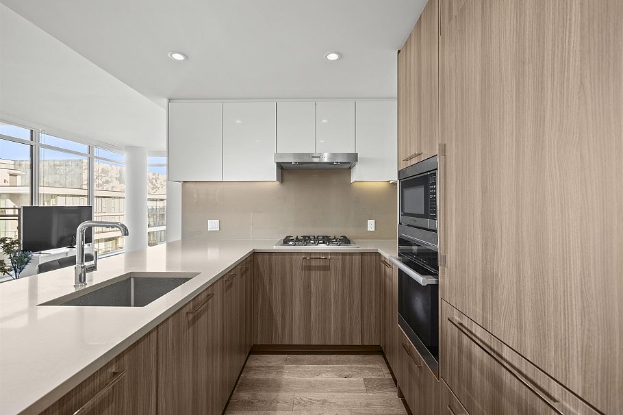 1307 8199 Capstan Way Richmond, BC - 10