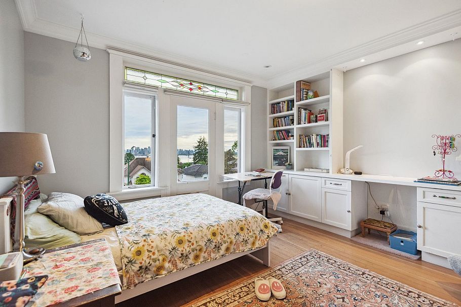 346 E 5th Street North Vancouver, BC - 22