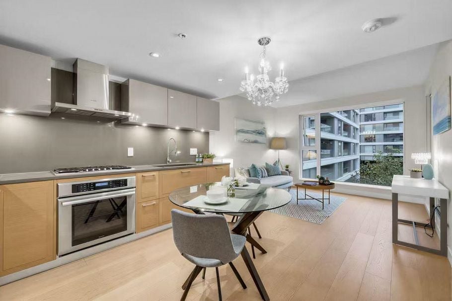 502 7228 Adera Street Vancouver, BC - 2