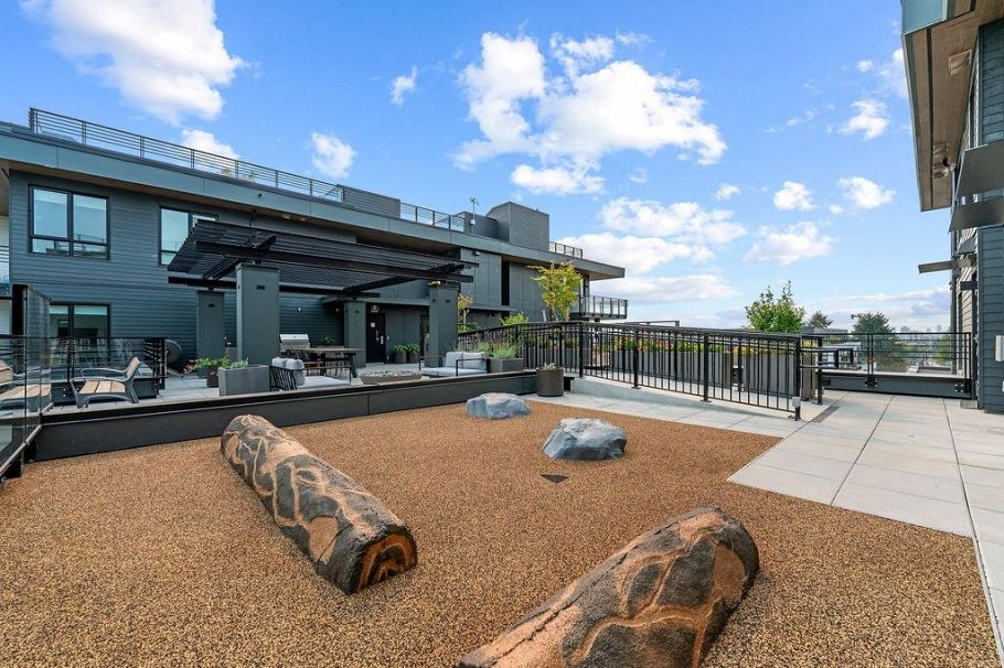 504 2450 Garden Drive Vancouver, BC - 36