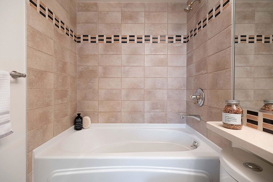 2106 1199 Marinaside Crescent Vancouver, BC - 23