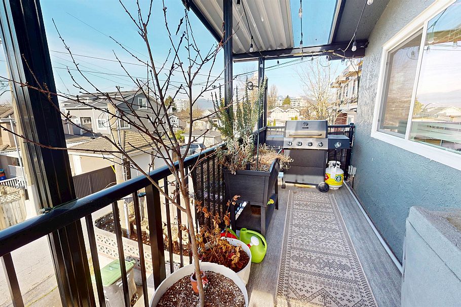 5043 St. Margarets Street Vancouver, BC - 19