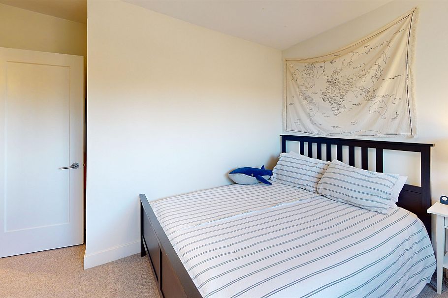 5043 St. Margarets Street Vancouver, BC - 10