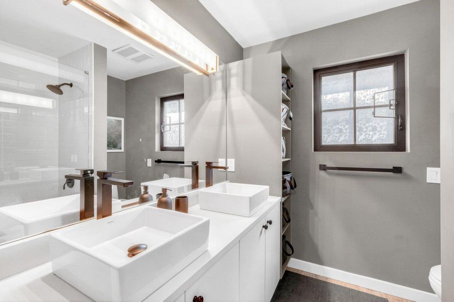 4178 Doncaster Way Vancouver, BC - 31