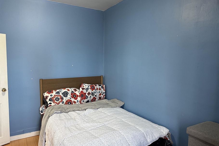 8125 St. George Street Vancouver, BC - 26