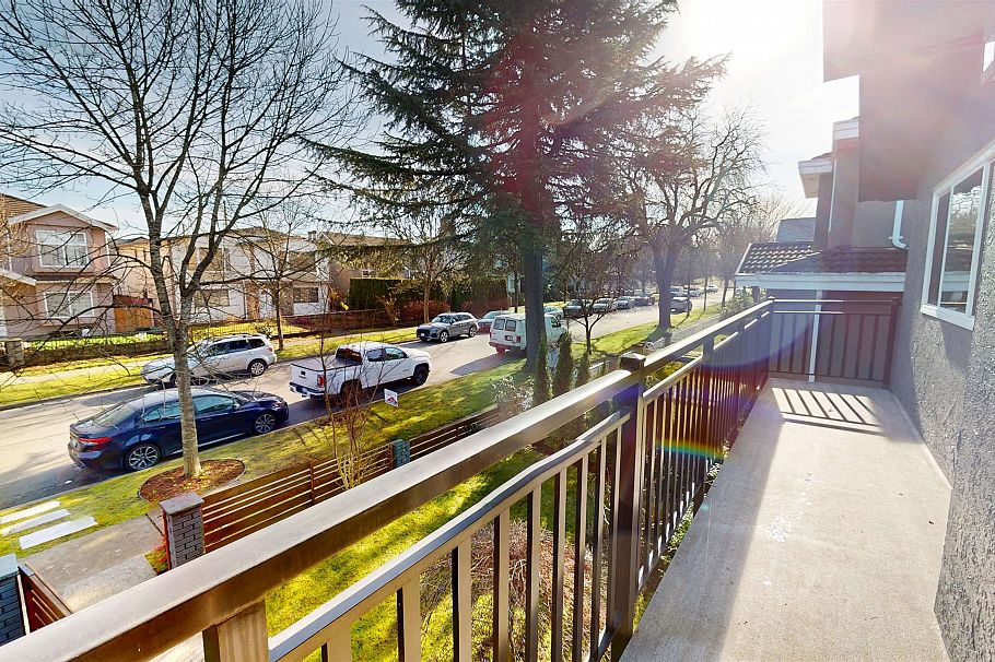 5043 St. Margarets Street Vancouver, BC - 17