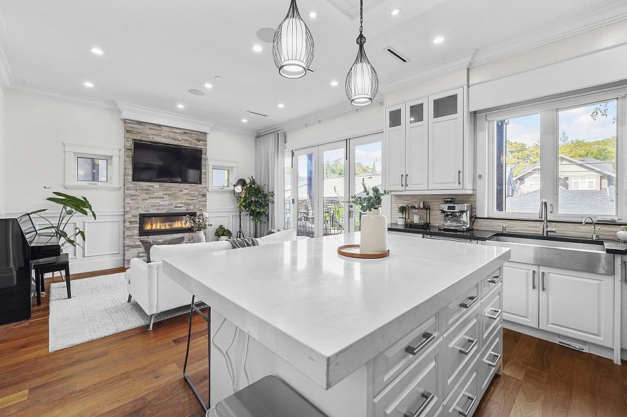 3339 W 27th Avenue Vancouver, BC - 11