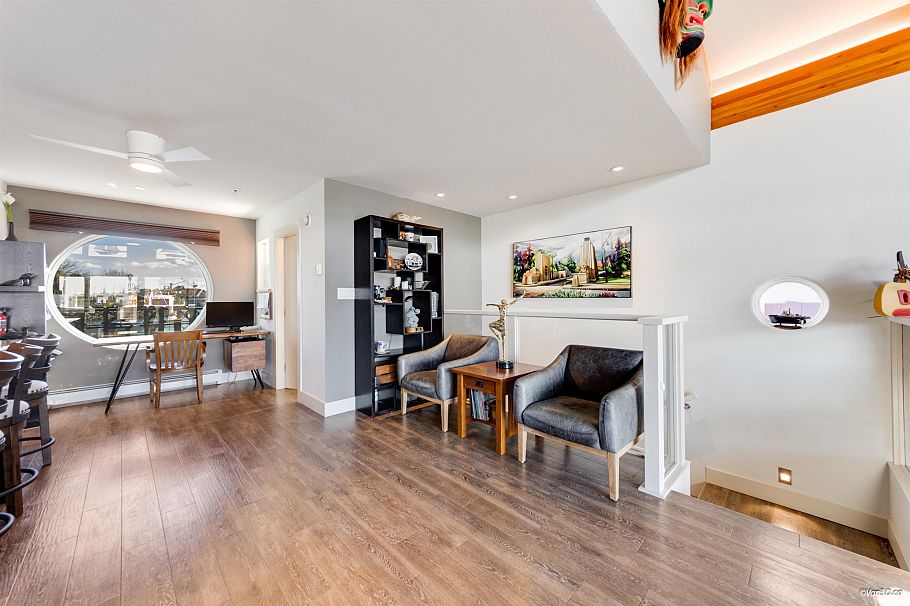 29 415 Esplanade Avenue North Vancouver, BC - 13