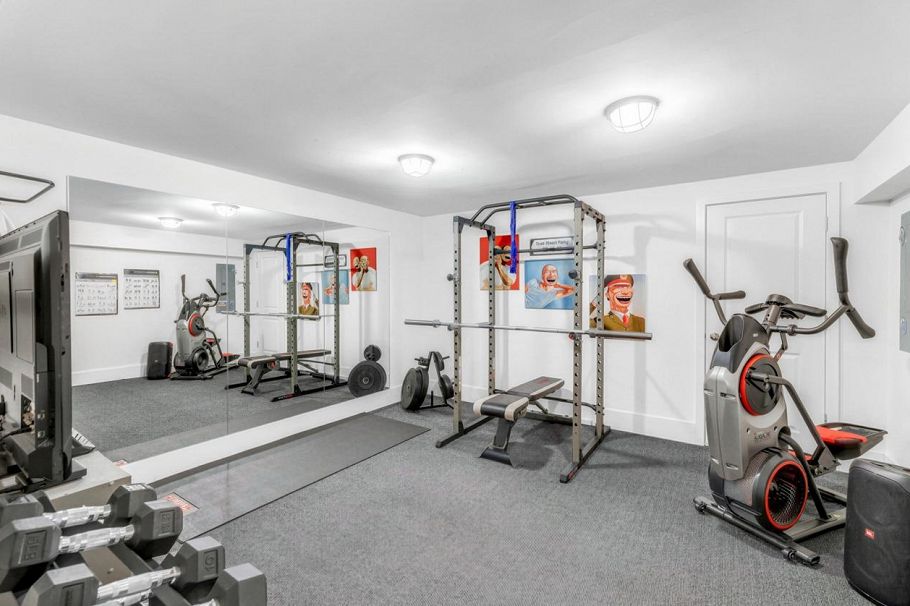 4178 Doncaster Way Vancouver, BC - 35