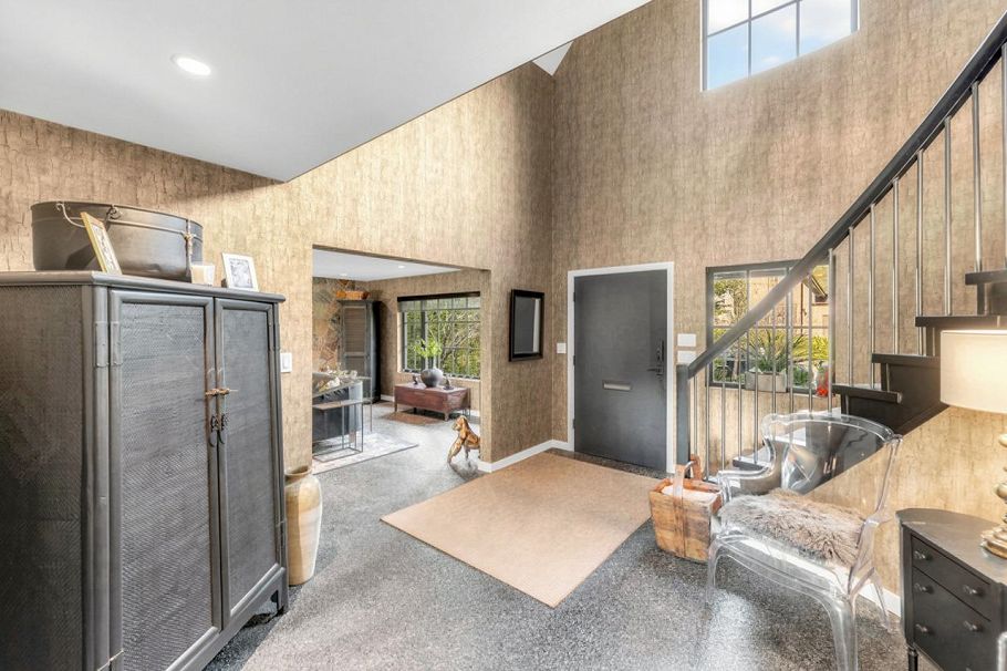 4178 Doncaster Way Vancouver, BC - 21