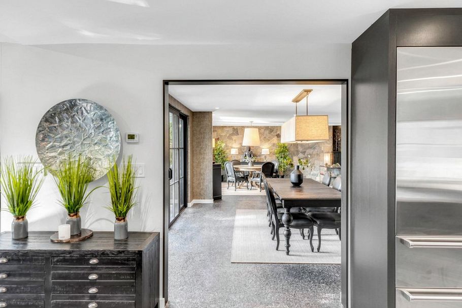 4178 Doncaster Way Vancouver, BC - 18