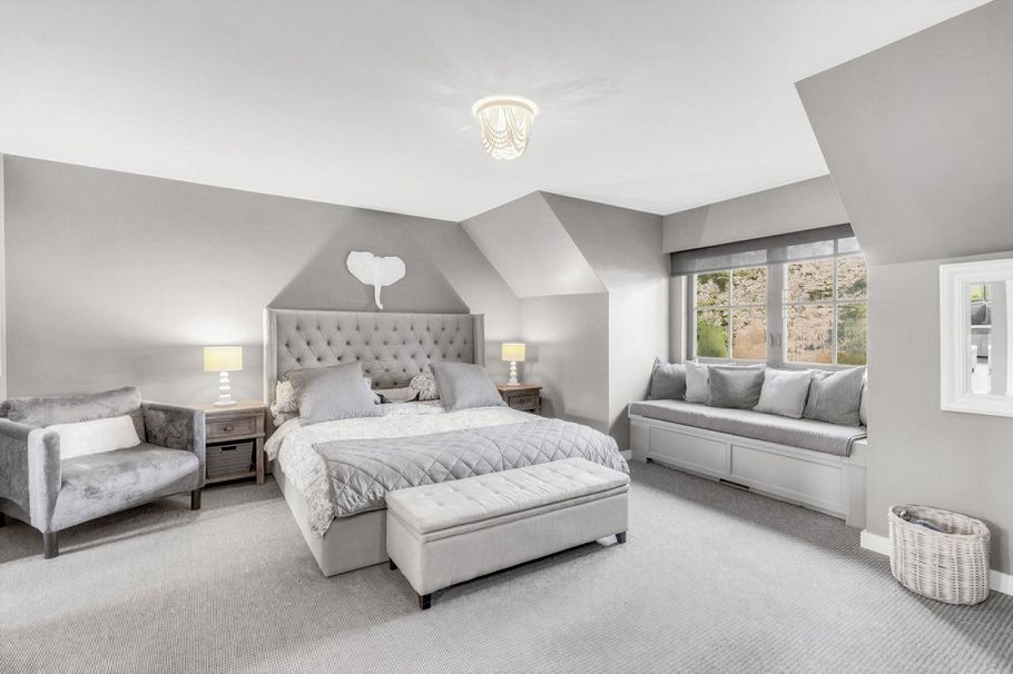 4178 Doncaster Way Vancouver, BC - 23