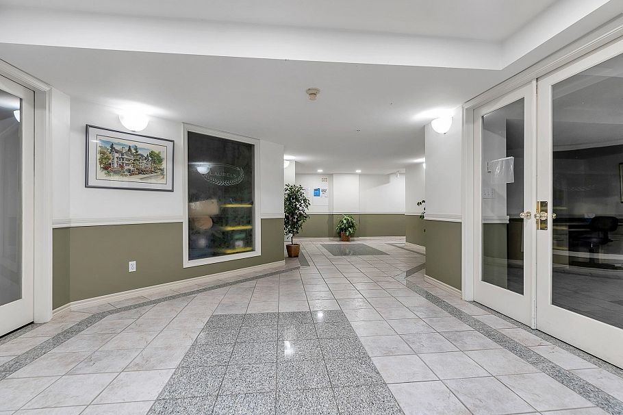 206 1150 Lynn Valley Road North Vancouver, BC - 3