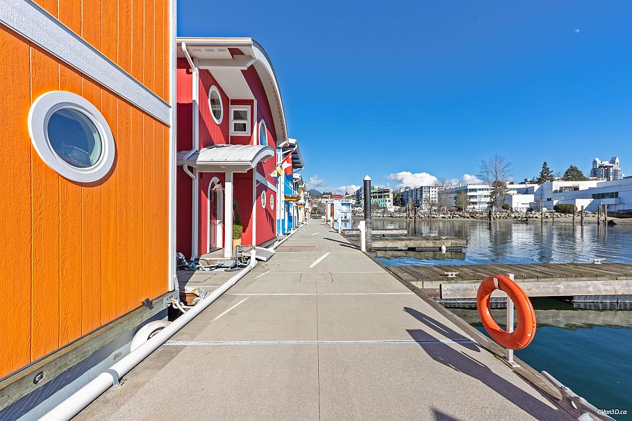 29 415 Esplanade Avenue North Vancouver, BC - 5