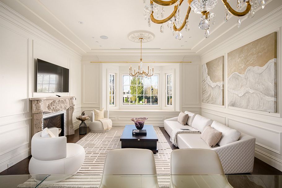 5662 Chancellor Boulevard Vancouver, BC - 4