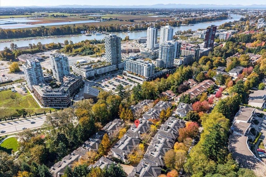 5 3588 Whitney Place Vancouver, BC - 38