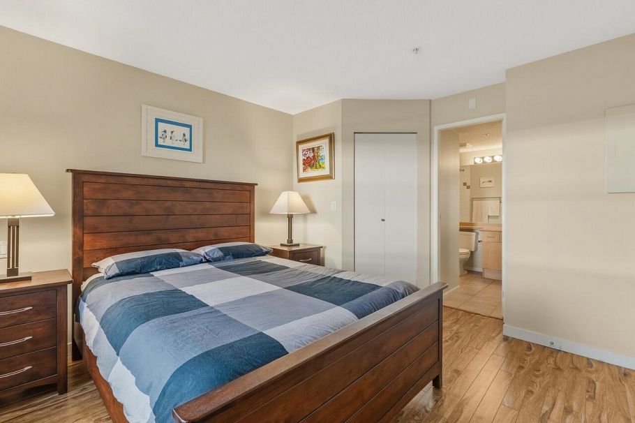 402 124 W 3rd Street North Vancouver, BC - 14