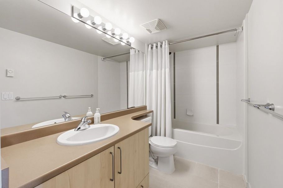 404 3575 Euclid Avenue Vancouver, BC - 22