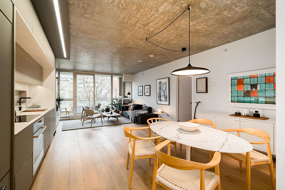 314 221 Union Street Vancouver, BC - 1