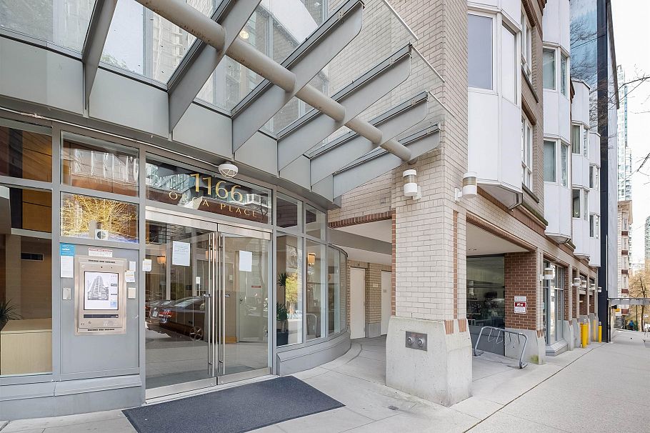 707 1166 Melville Street Vancouver, BC - 22