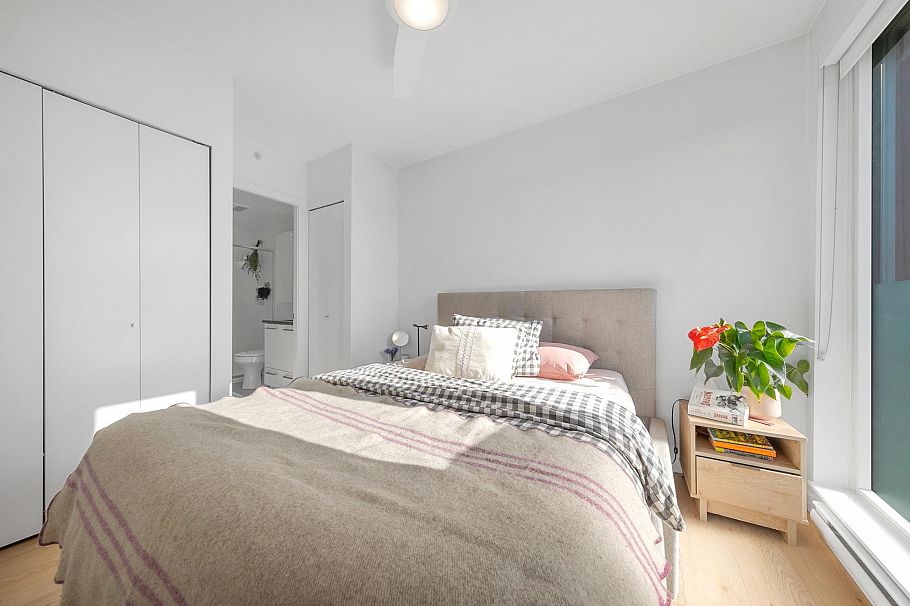 302 933 E Hastings Street Vancouver, BC - 18