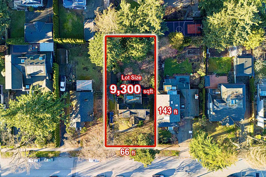 3531 W 37th Avenue Vancouver, BC - 11