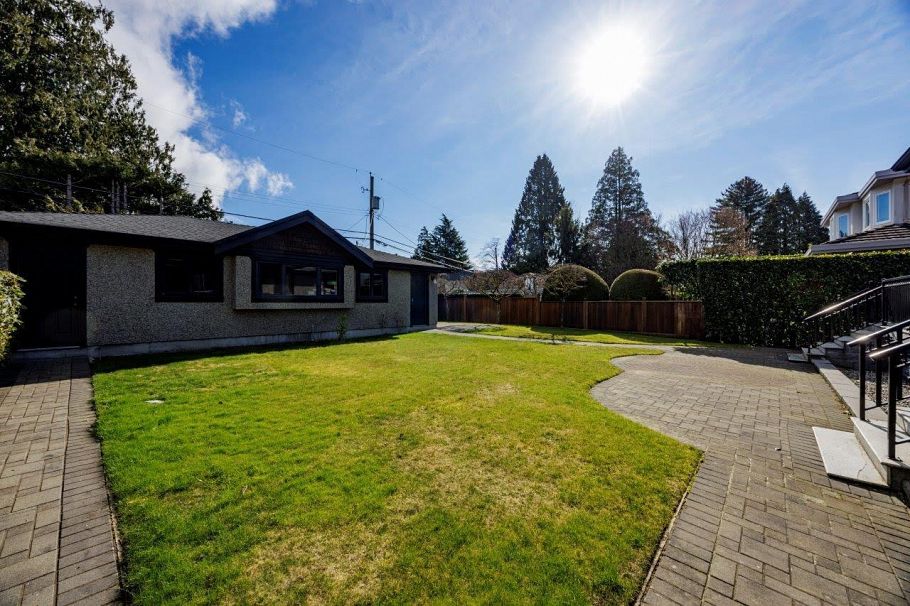 5990 Cartier Street Vancouver, BC - 35