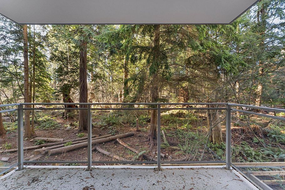 208 2375 Emery Court North Vancouver, BC - 18