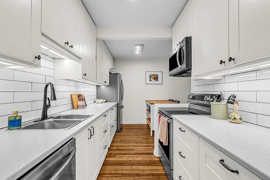 103 1412 W 14th Avenue Vancouver, BC - 9