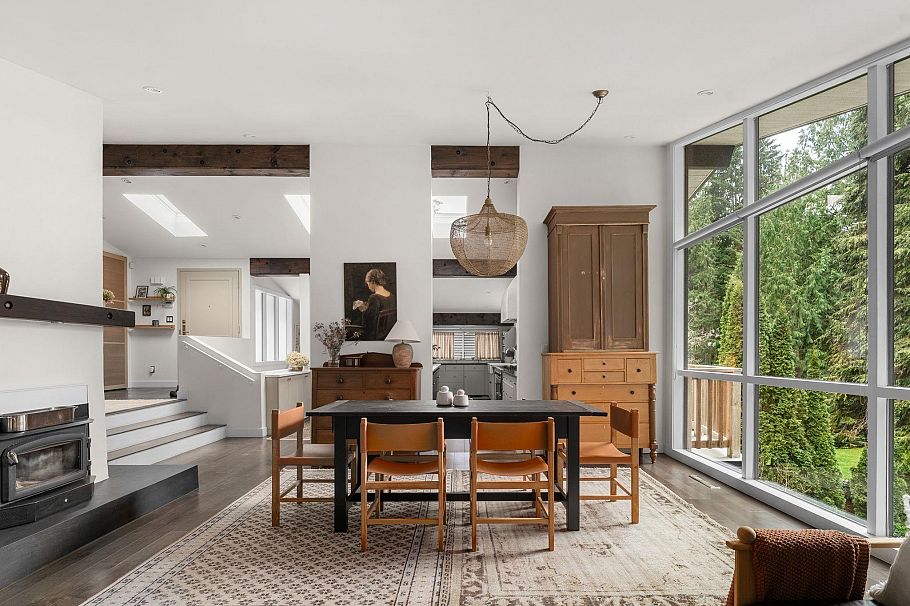 4777 Mapleridge Drive North Vancouver, BC - 2