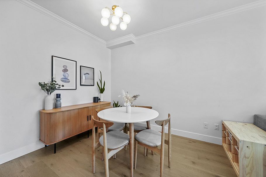 5650 Main Street Vancouver, BC - 5